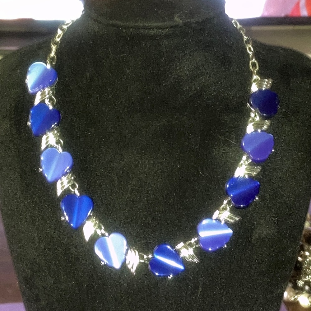 Vintage blue Coro  thermoset choker